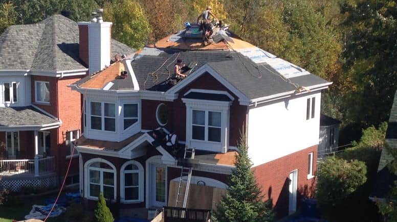 Roofer Brossard